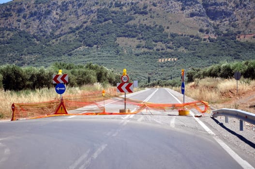 Mountain road closed