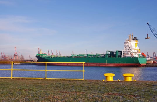 Container ship