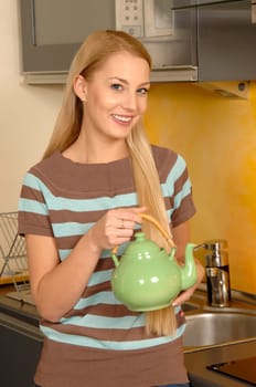 girl with tea