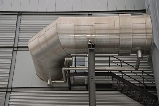 Exhaust pipe