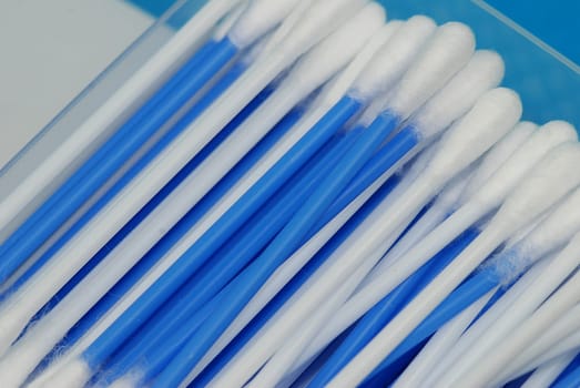 Cotton swab