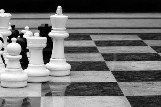 lifesize chess