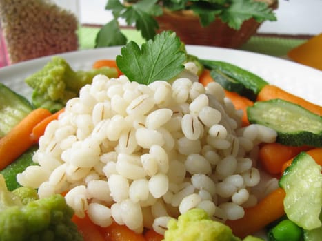 Steamed vegetables with barley barley
