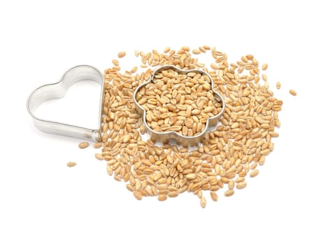 Cookie cutter with cereal grains