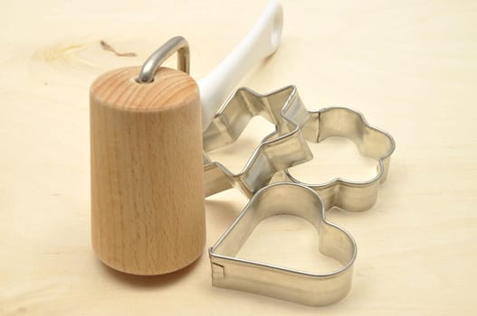 Cookie cutter and rolling pin
