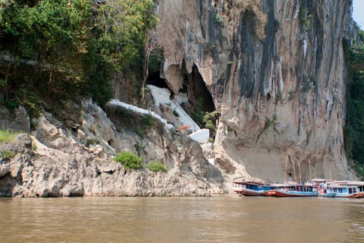 Pak Ou Cave