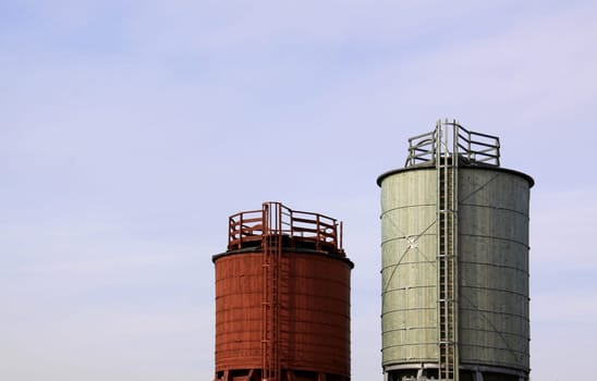 High-rise silos