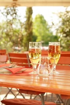 Outdoor restaurant