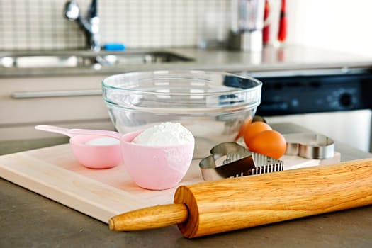 Baking cookies