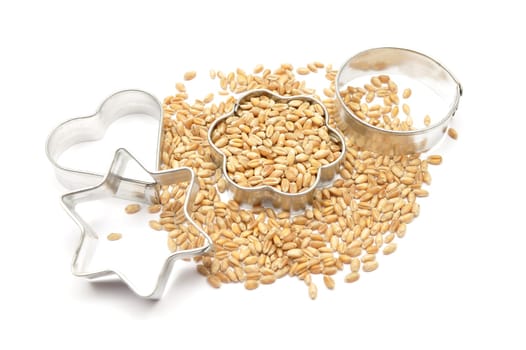 Cookie cutter with cereal grains