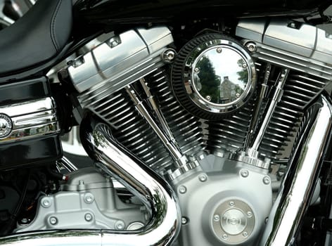 Motorcycle engine