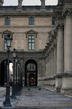Louvre