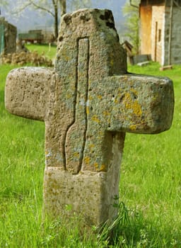 Atonement cross from the 15th/16th century. It was erected as an atonement for manslaughter and as a warning to passers-by. Restored and rebuilt in 1993.