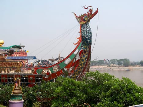 Boat Buddhas at the Golden Triangle