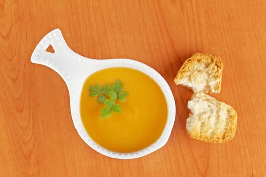 Cream of carrot soup