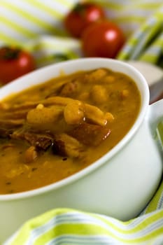 Bean soup with smoked bacon