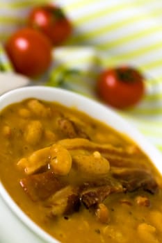 Bean soup with smoked bacon