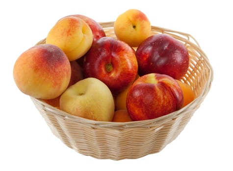 Pome fruit in a basket incl. pruning path