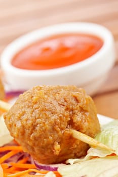 Meatballs skewer