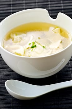 Wonton soup