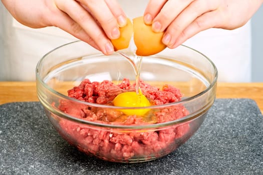 Cooking with egg and ground beef