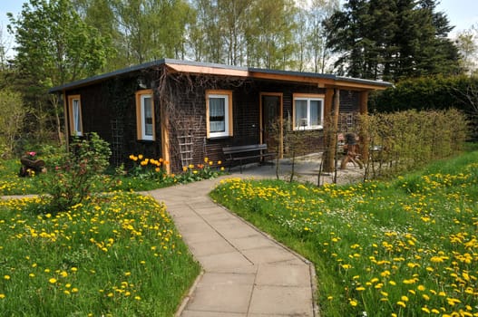 It is my holiday home in the Harz Mountains. There is a PR for the bungalow and the property! - Dieter Möbus -