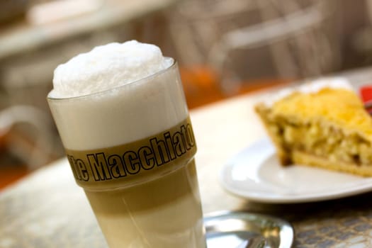 Latte Macchiato
