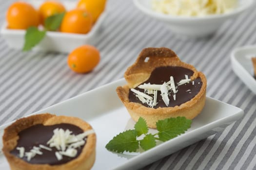 Two nougat tarts