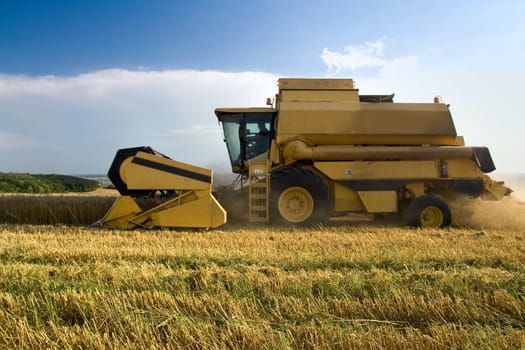 Agriculture - Combine
