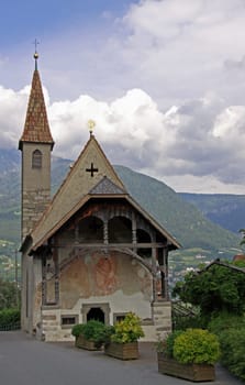 Chiesa di S. Ruperto,Tirolo, Antica chiesa del sec. XIV.