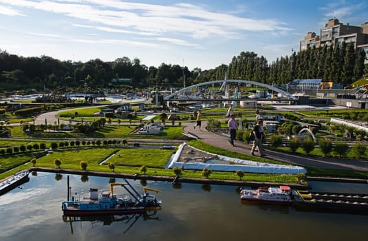 Evening light in Madurodam 2007