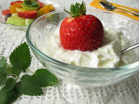Strawberry yoghurt