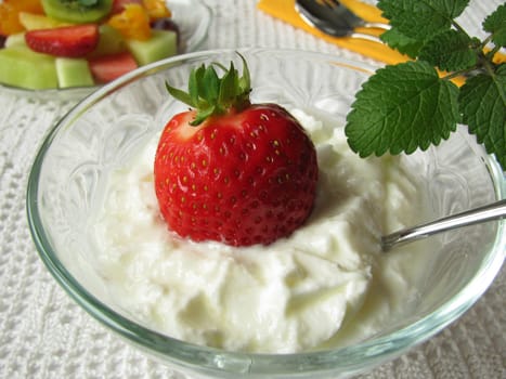 Strawberry yoghurt