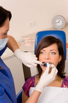 Dentist