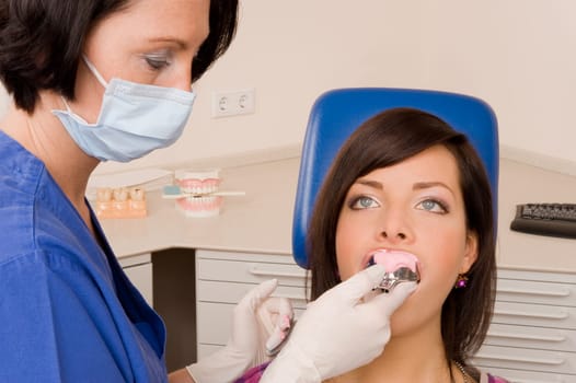 Dentist