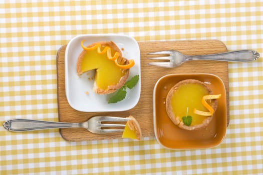 Sliced tart