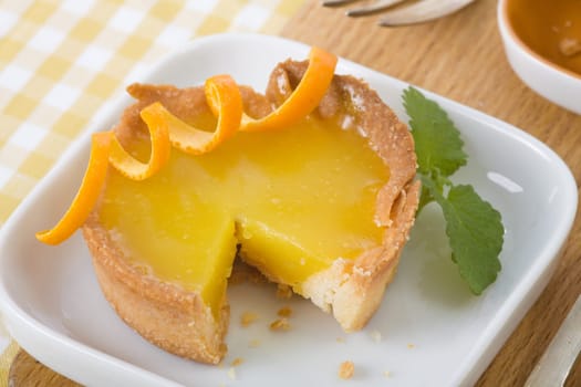Three-quarters tart