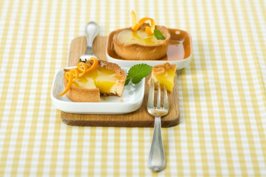 Orange tarts flat