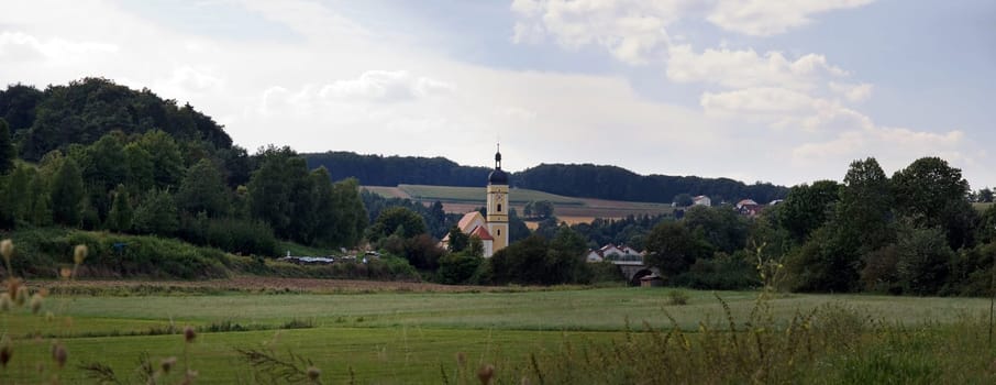 Idyllic Neuhinzenhausen