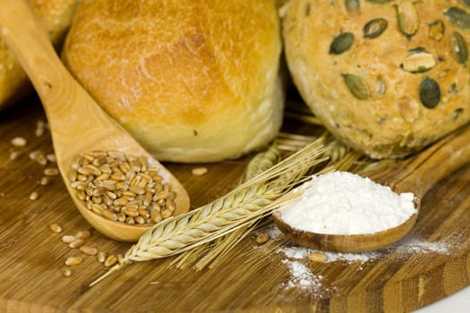 Assorted rolls,flour,wheat grain,eh
