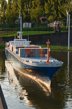 Evening light in Madurodam 2007
