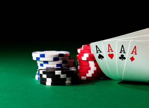 Four Aces on Gruen with Chips