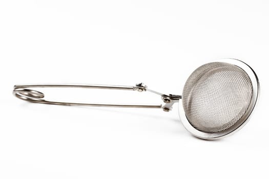 Tea and coffee strainer