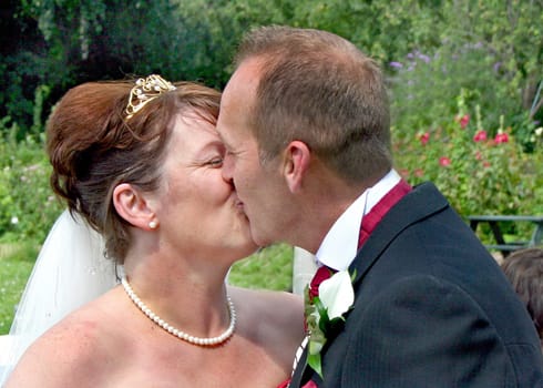 Loves Kiss