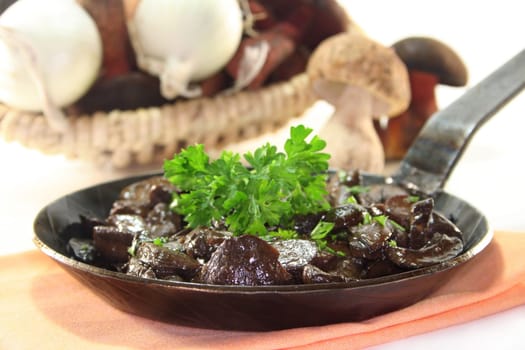 Mushroom pan
