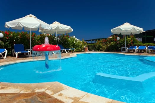 Children pool