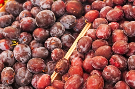 Plums,plums