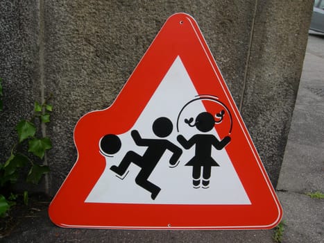 Warning children playing