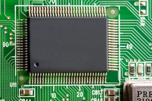 Reason: Is Opti the brand of the chip or is it the name of the component? Since I'm not sure about this,I've removed the designation accordingly and assume that this motif can now also be included in the BA? Greetings MikeSchw