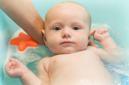 Baby bathing